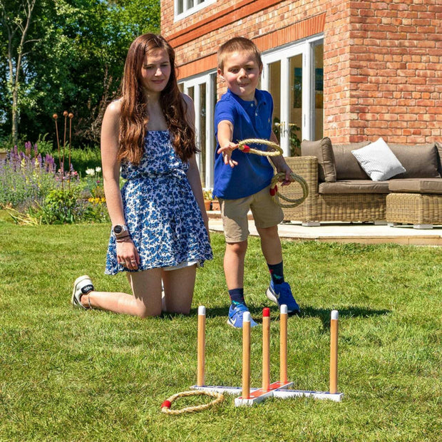 🎯 Wooden Ring Toss Game – Classic Fun for All Ages!